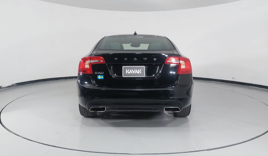 Volvo S60 2.0 DYNAMIC T5 AUTO Sedan 2017