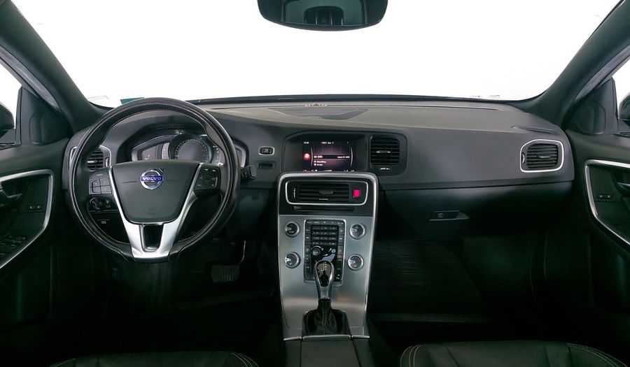 Volvo S60 2.0 DYNAMIC T5 AUTO Sedan 2017