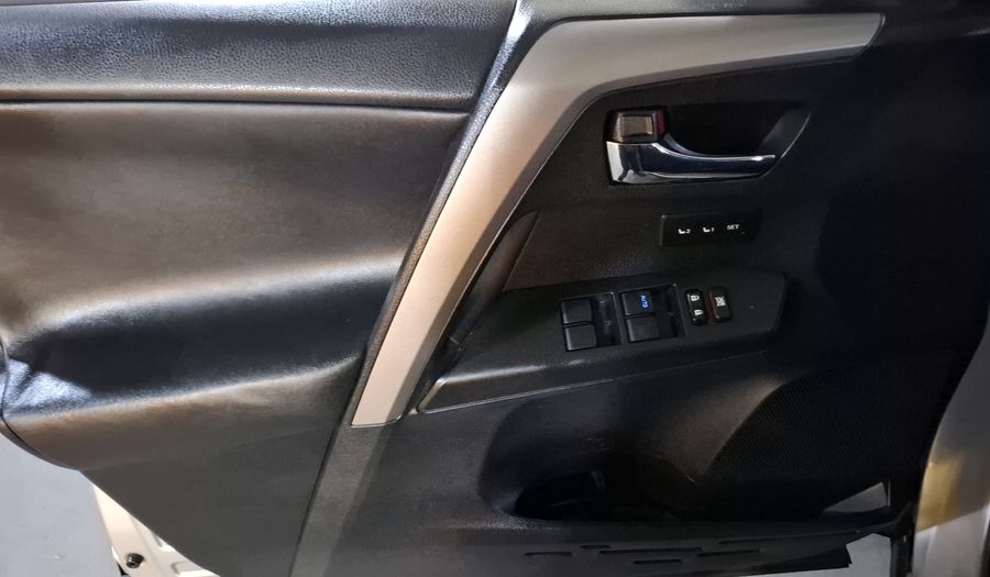 Toyota Rav4 2.5 XLE PLUS 4WD AT Suv 2016