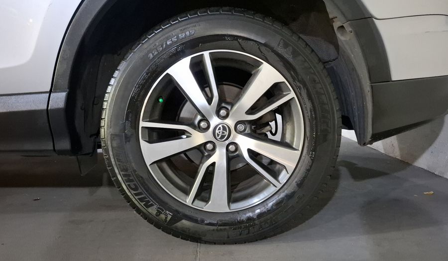 Toyota Rav4 2.5 XLE PLUS 4WD AT Suv 2016