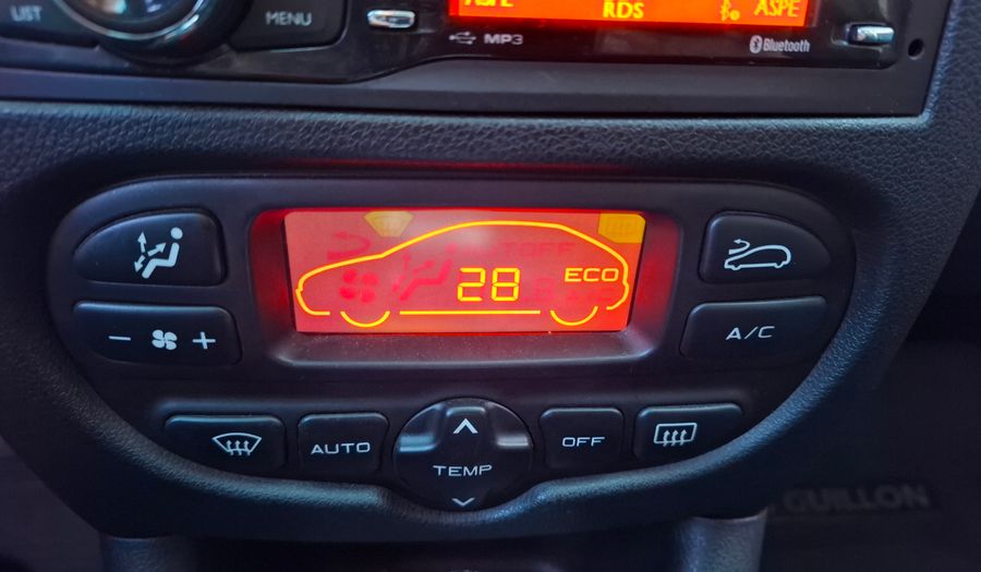 Peugeot 207 1.6 XT TIPTRONIC COMPACT Hatchback 2011