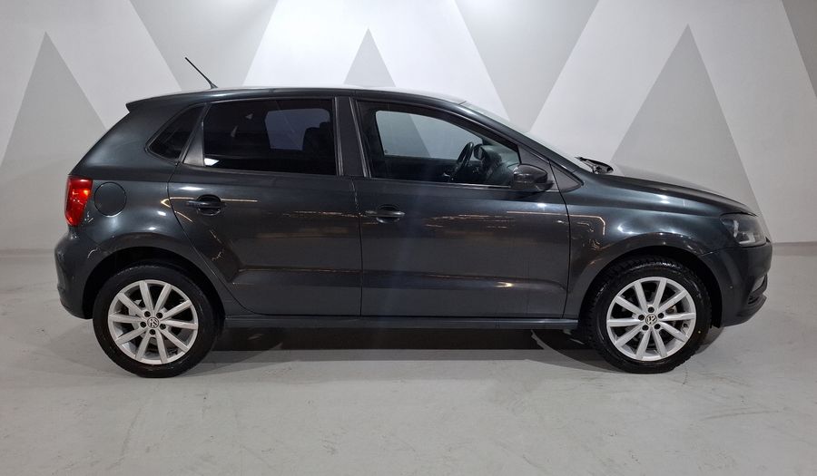Volkswagen Polo 1.6 SOUND MT Hatchback 2020