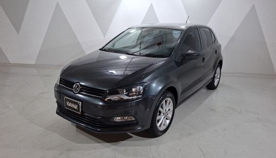 Volkswagen • Polo