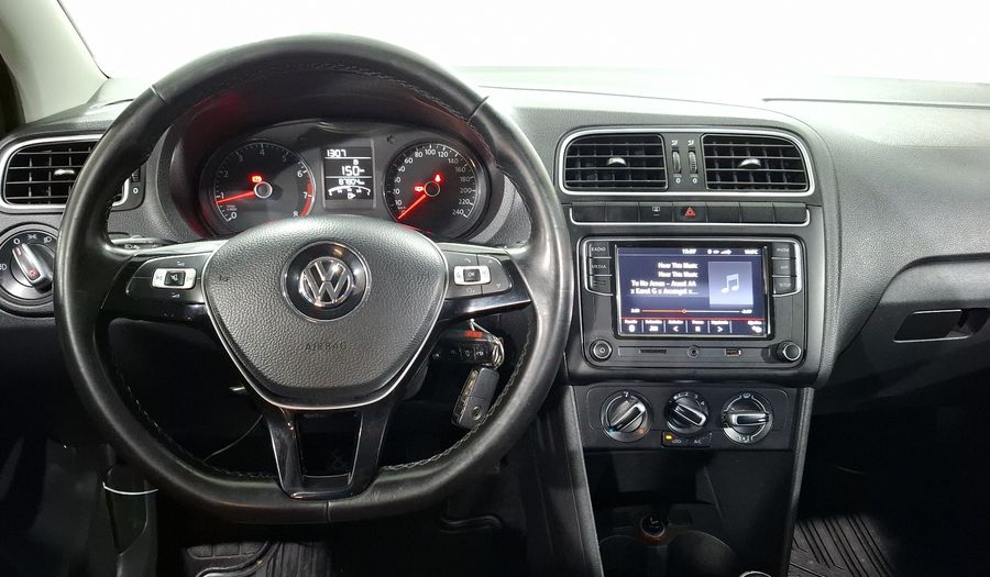 Volkswagen Polo 1.6 SOUND MT Hatchback 2020