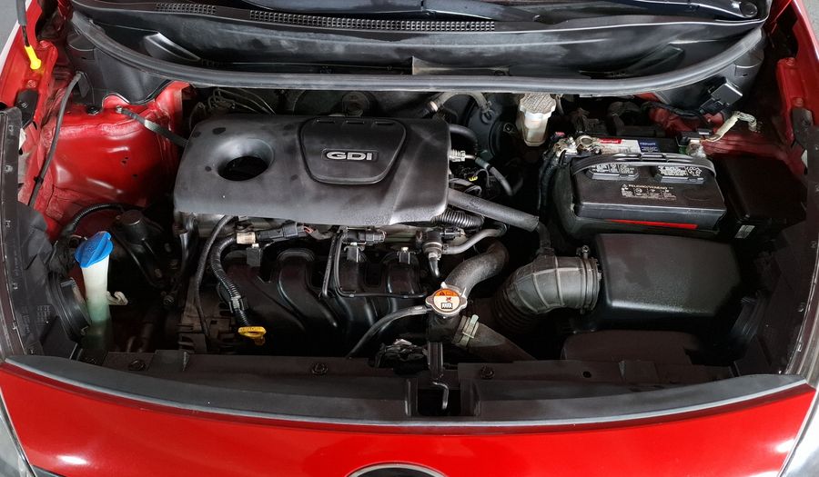 Kia Rio 1.6 LX MT Hatchback 2017