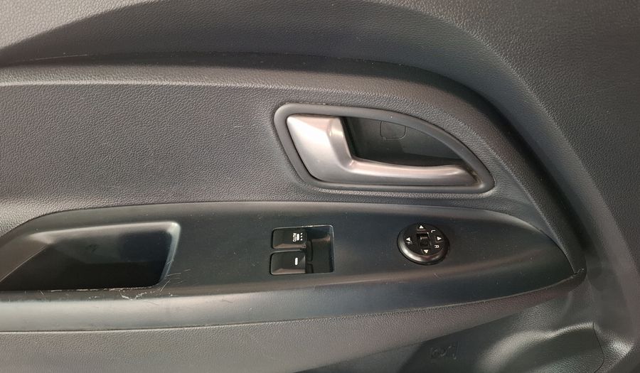 Kia Rio 1.6 LX MT Hatchback 2017