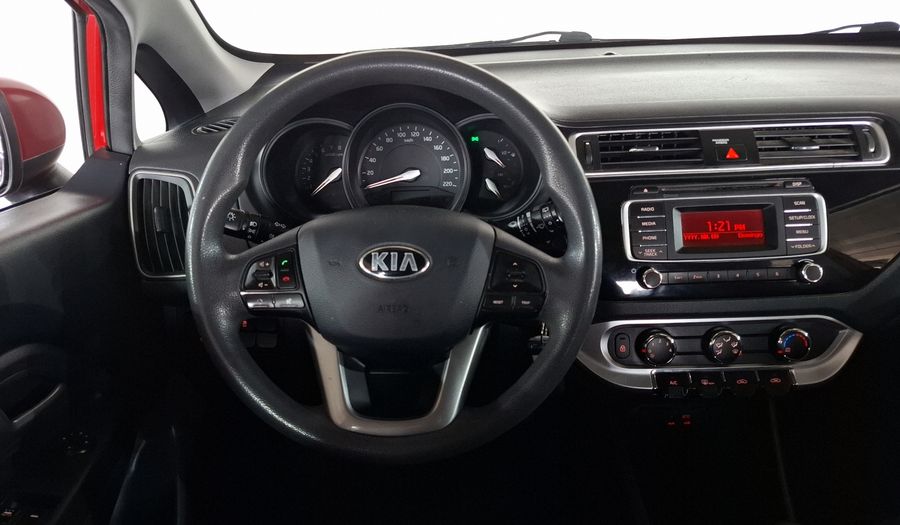 Kia Rio 1.6 LX MT Hatchback 2017