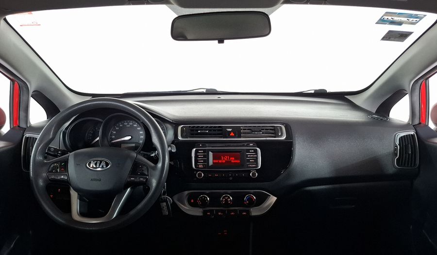 Kia Rio 1.6 LX MT Hatchback 2017