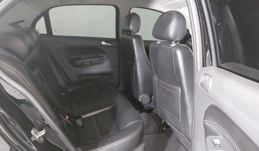 Volkswagen Voyage MI COMFORTLINE Sedan 2015
