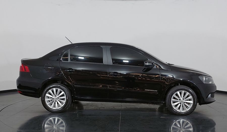 Volkswagen Voyage MI COMFORTLINE Sedan 2015