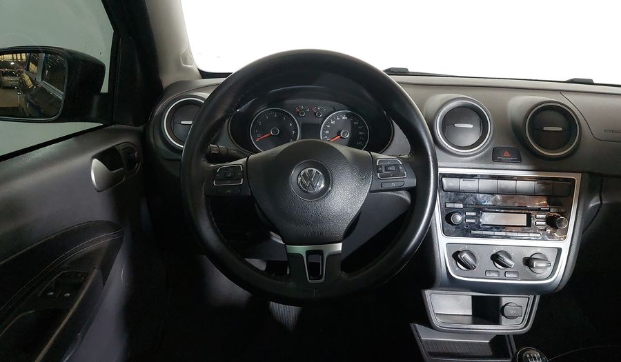 Volkswagen Voyage MI COMFORTLINE Sedan 2015