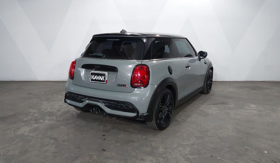 Mini Cooper S 2.0 COOPER CLASSIC DCT Hatchback 2022