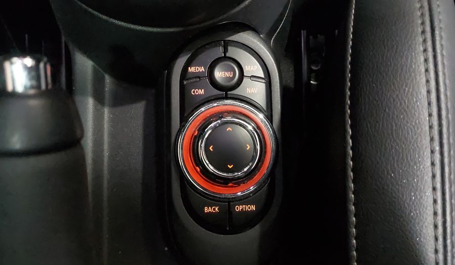 Mini Cooper S 2.0 COOPER CLASSIC DCT Hatchback 2022