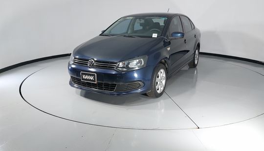 Volkswagen • Vento