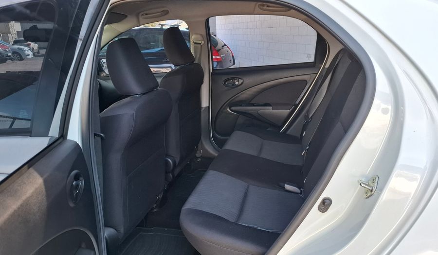 Toyota Etios 1.5 XLS AUTO Sedan 2021