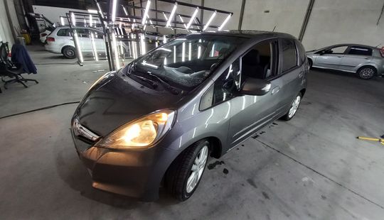 Honda • Fit