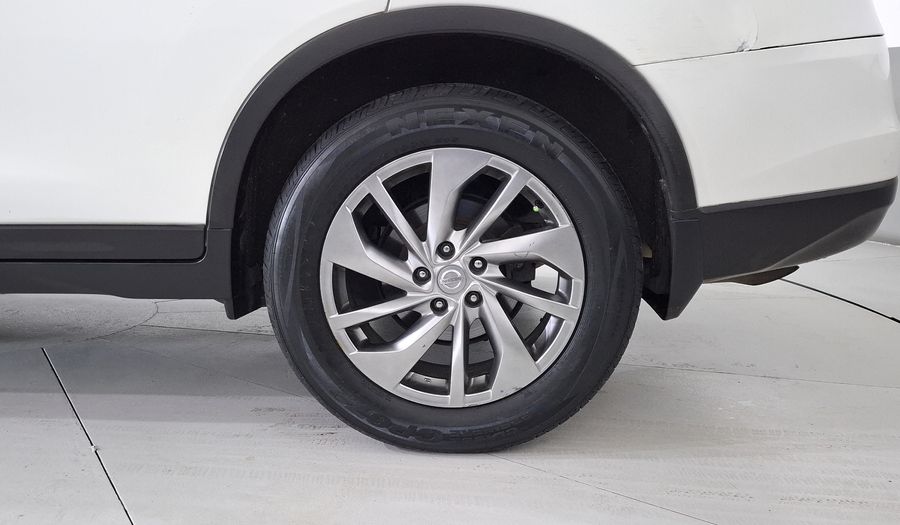 Nissan X-trail 2.5 ADVANCE 2 ROW CVT Suv 2015