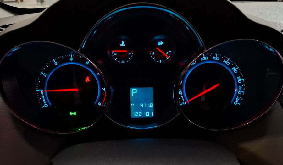 Chevrolet Cruze 1.8 LTZ AT Hatchback 2013