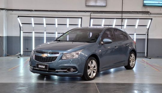 Chevrolet • Cruze