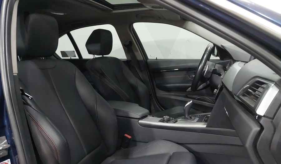 Bmw Serie 3 2.0 320IA SPORT LINE AUTO Sedan 2017