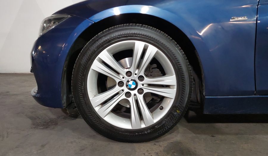 Bmw Serie 3 2.0 320IA SPORT LINE AUTO Sedan 2017