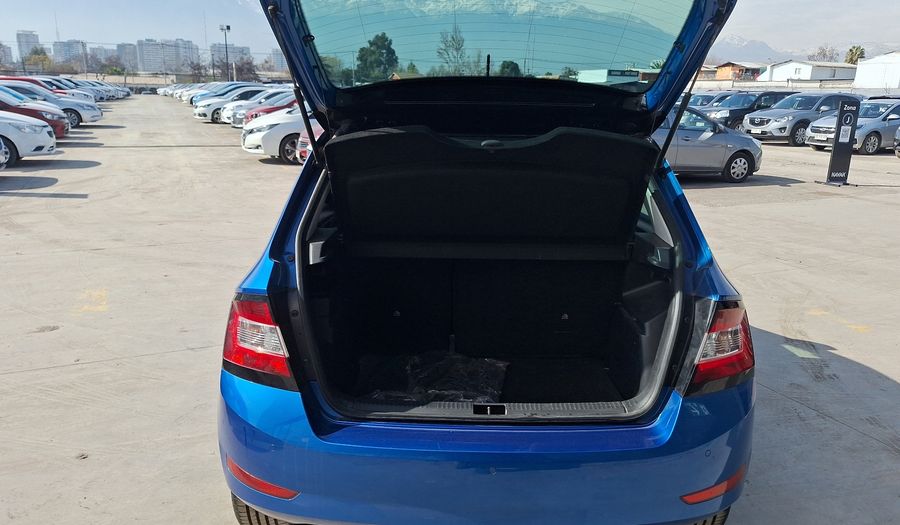 Skoda Fabia 1.0 AMBIENTE 110 HP Hatchback 2021