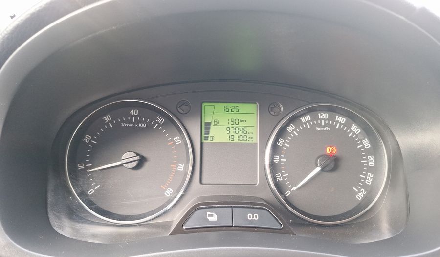 Skoda Fabia 1.6 ACTIVE Hatchback 2014