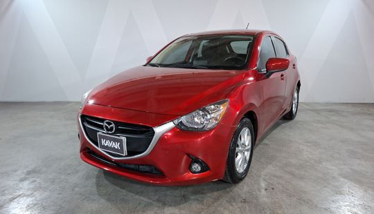 Mazda • Mazda 2