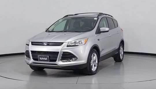 Ford • Escape