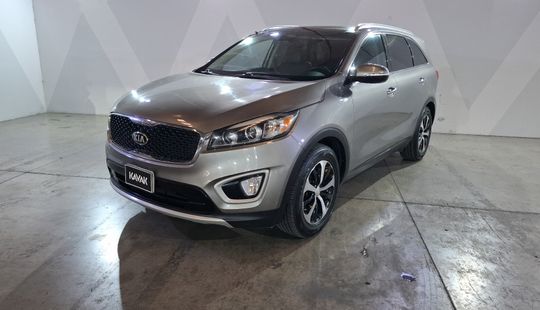 Kia • Sorento