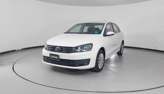 Volkswagen • Vento