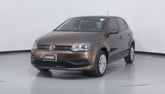 Volkswagen • Polo