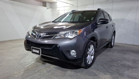 Toyota • RAV4