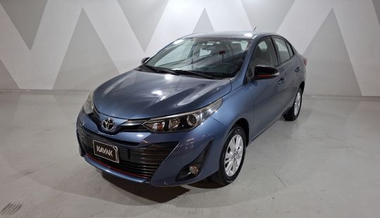Toyota • Yaris