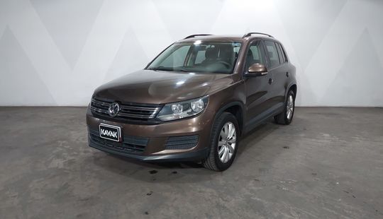 Volkswagen • Tiguan