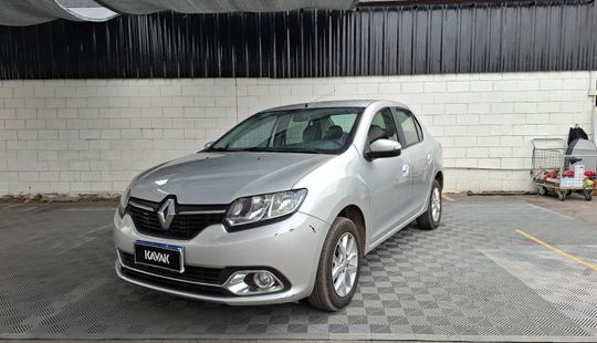 Renault • Logan