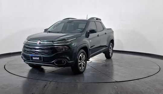 Fiat • Toro