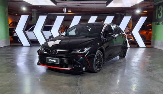 Toyota • Corolla