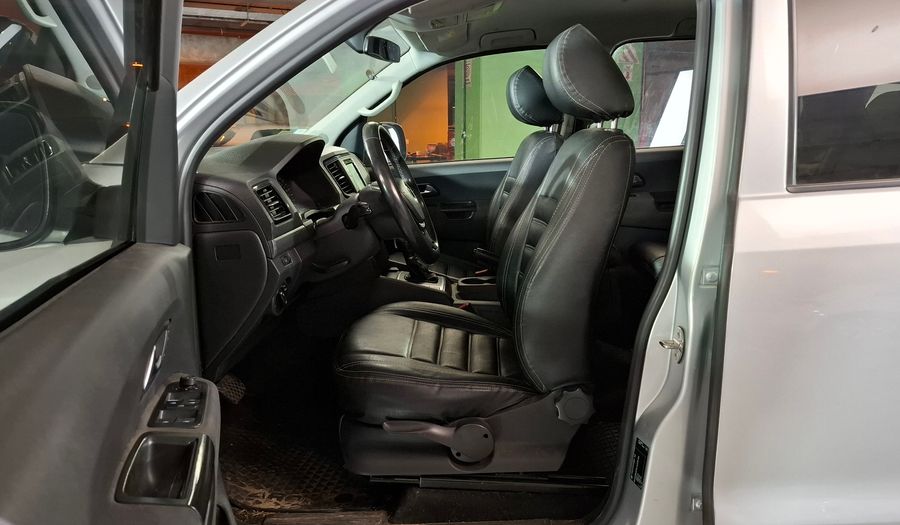Volkswagen Amarok 2.0 TDI 180CV COMFORTLINE 4X2 AUTO Pickup 2018