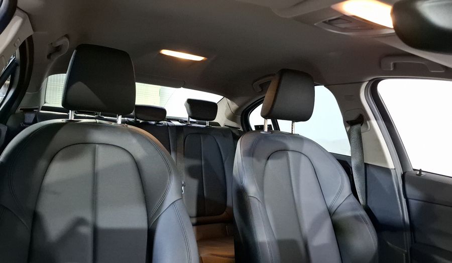 Bmw Serie 1 1.5 118IA SPORT LINE AUTO Sedan 2019