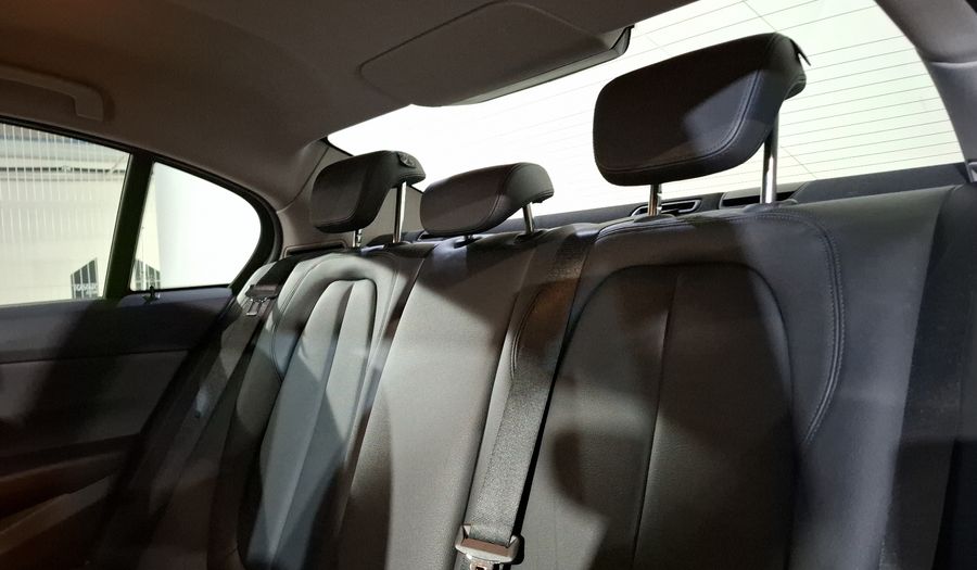 Bmw Serie 1 1.5 118IA SPORT LINE AUTO Sedan 2019