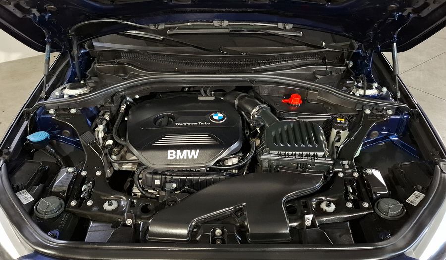 Bmw Serie 1 1.5 118IA SPORT LINE AUTO Sedan 2019