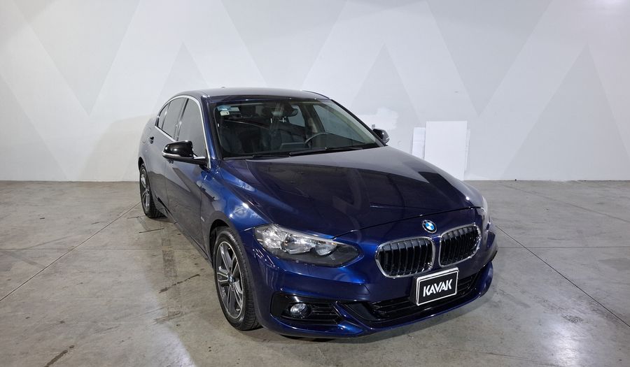 Bmw Serie 1 1.5 118IA SPORT LINE AUTO Sedan 2019