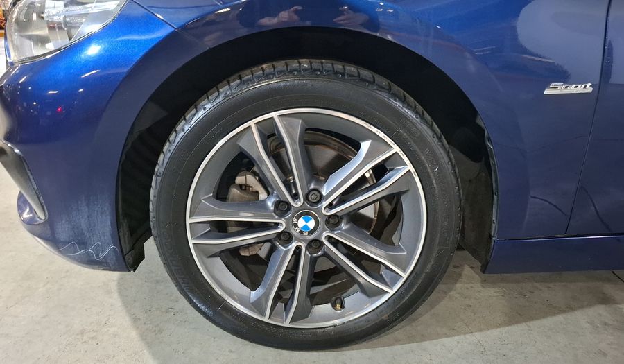 Bmw Serie 1 1.5 118IA SPORT LINE AUTO Sedan 2019