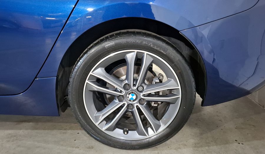 Bmw Serie 1 1.5 118IA SPORT LINE AUTO Sedan 2019