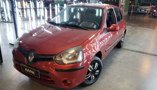 Renault • Clio