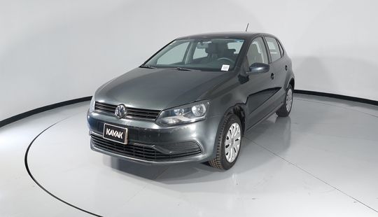 Volkswagen • Polo