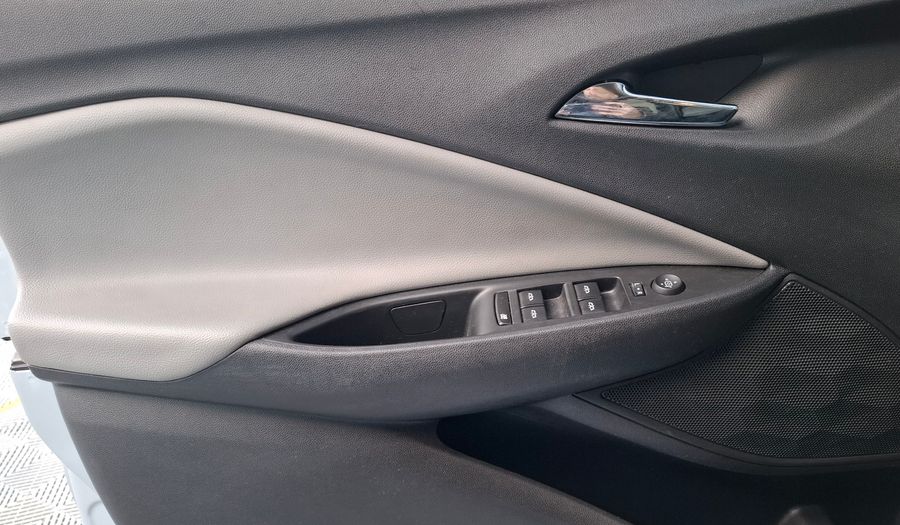 Chevrolet Onix 1.0 PREMIER II AUTO Hatchback 2020