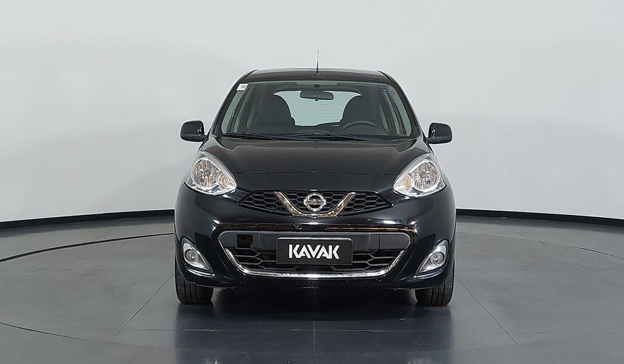 Nissan March SV 1.0 16V Hatchback 2015