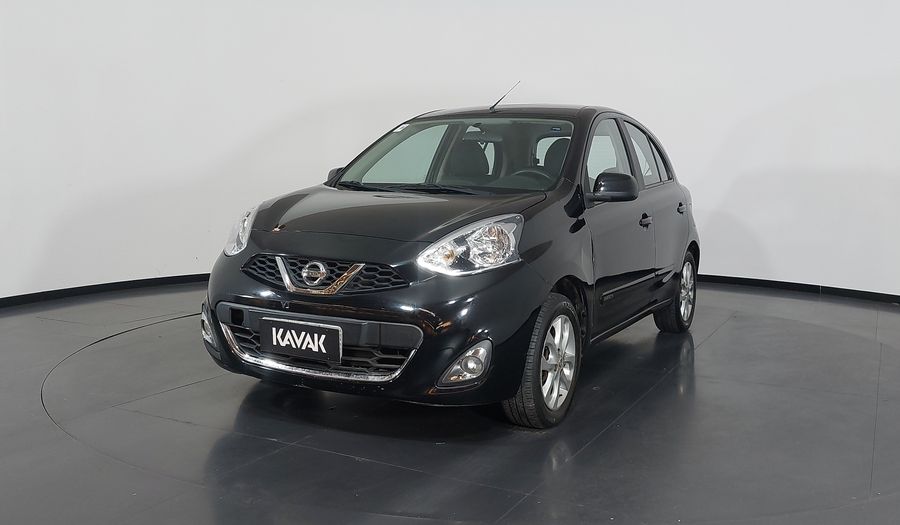 Nissan March SV 1.0 16V Hatchback 2015